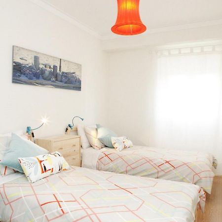 Family Central Apartment In Sao Pedro Do Estoril Exterior photo